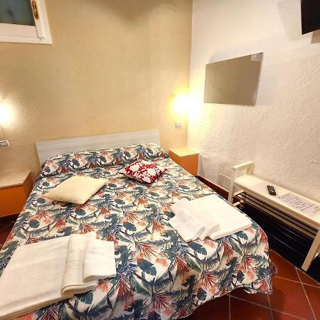 B&B Le Quattro Stagioni เลวานโต ภายนอก รูปภาพ
