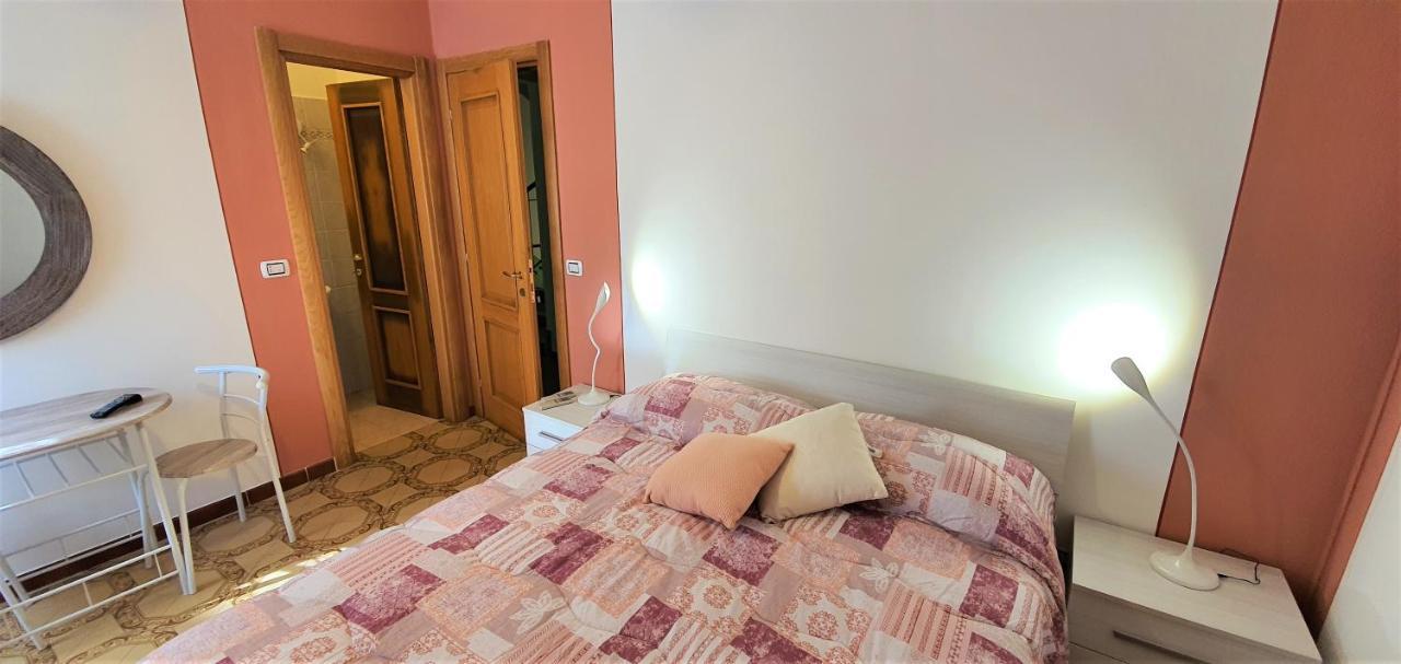 B&B Le Quattro Stagioni เลวานโต ภายนอก รูปภาพ