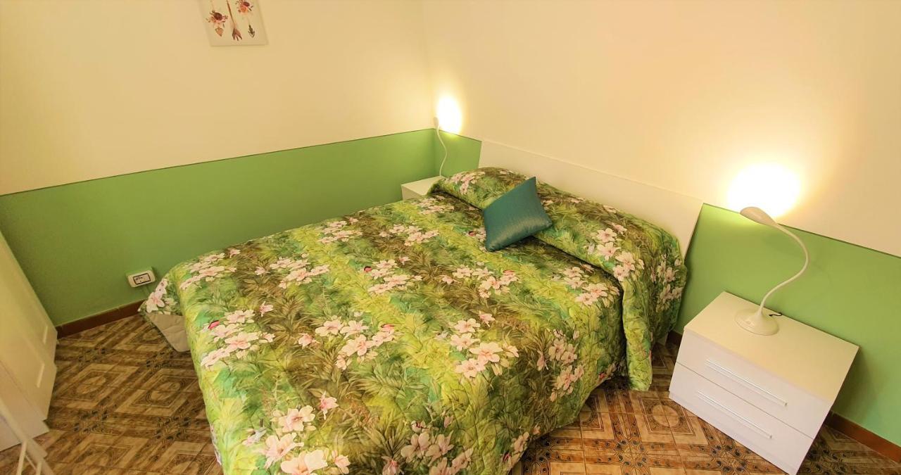 B&B Le Quattro Stagioni เลวานโต ภายนอก รูปภาพ