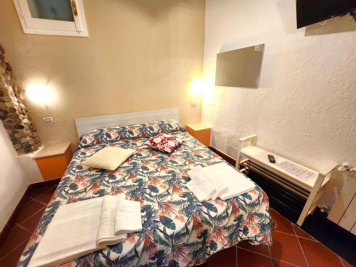B&B Le Quattro Stagioni เลวานโต ภายนอก รูปภาพ